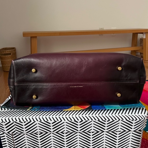 Coach Soft Empire Carryall Bag 40 In Merlot - Picture 13 of 14